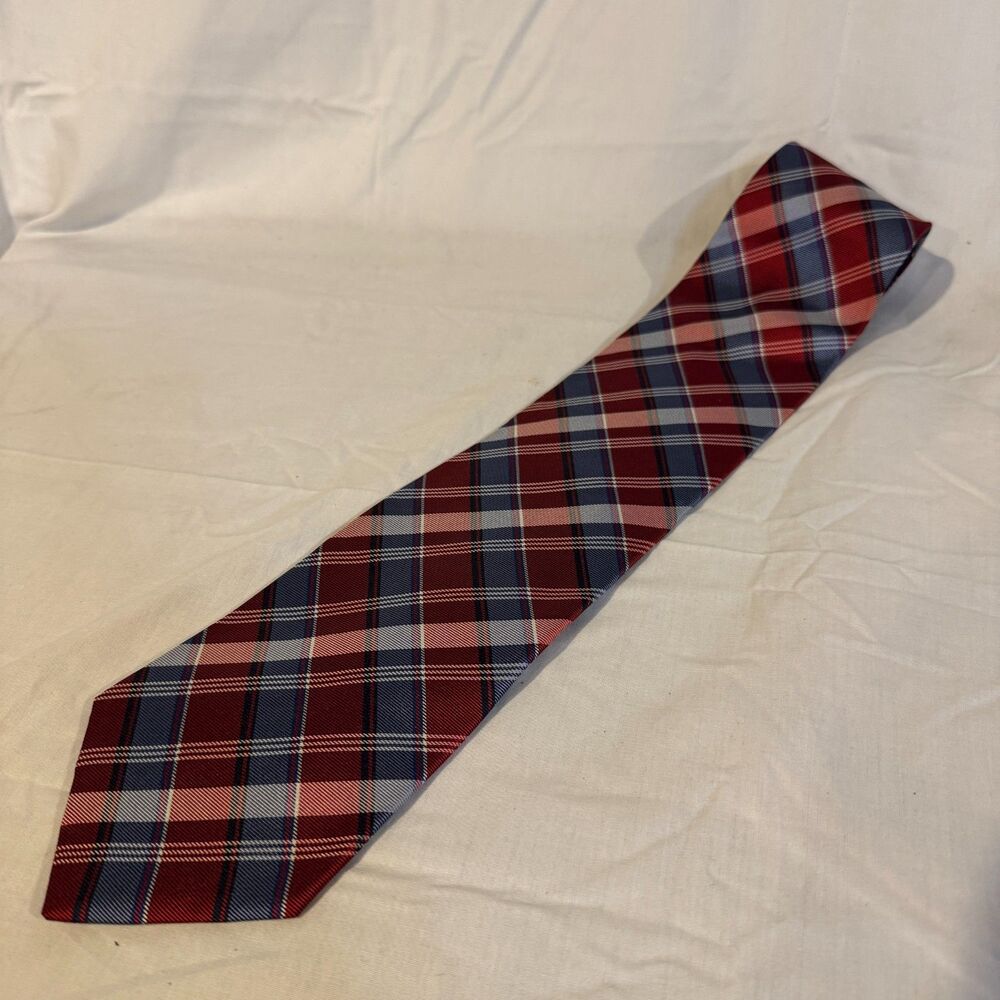 Tommy Hilfiger Tie Mens Vintage Red Blue Plaid Tartan 100% Silk Made In USA 3.75